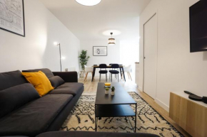 Spacious Apartment near the Champs de Mars
